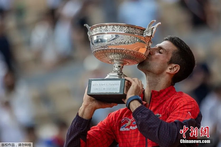 德约科维奇美网男单决赛完胜梅德维德夫 四夺冠