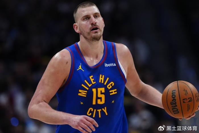 NBA比赛日九场对决：塔图姆32分登顶最佳，申京