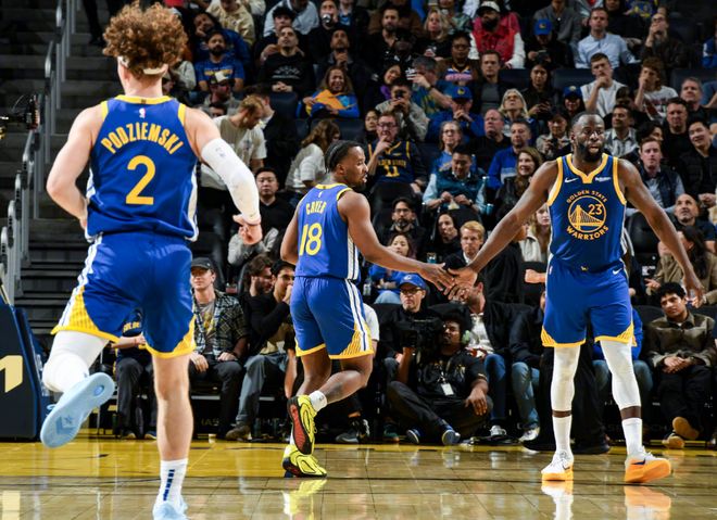 文班亚马爆发率队狂胜勇士 马刺逼近雷霆MVP悬念