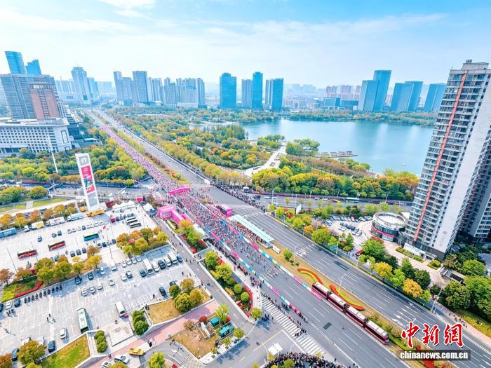 1.5万跑者共绘淮安运河赛道人文盛宴